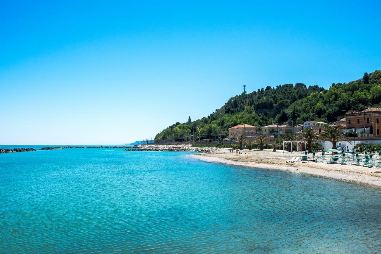Art And Sea B&B Pedaso Bagian luar foto